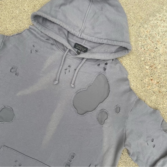 TOPSHOP Rare Cold Shoulder Distressed Ripped Sweatshirt Hoodie Size S - Picture 9 of 9